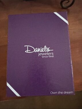 Daniel's Jewelers Purple Gift Box